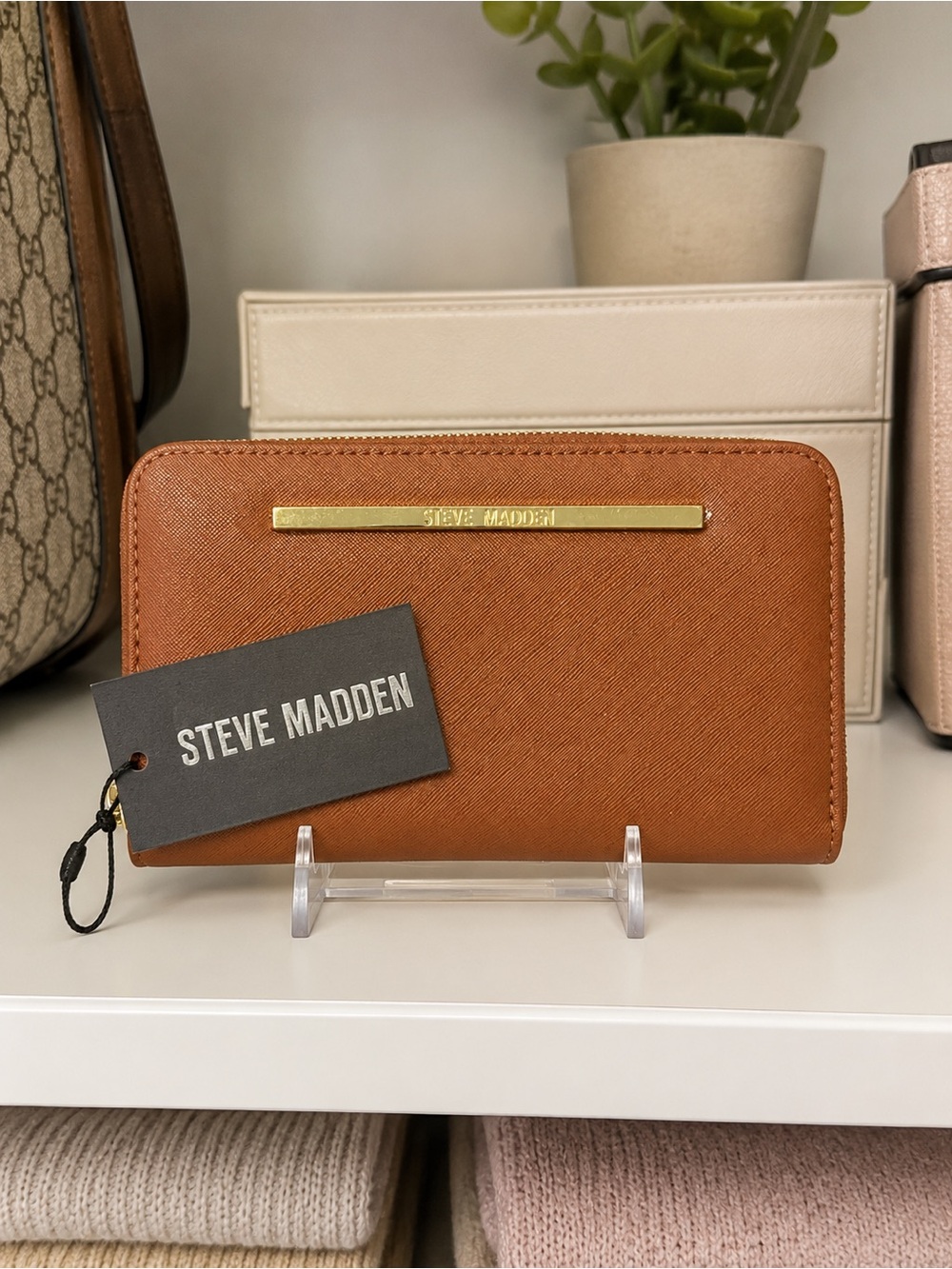 NWT Steve Madden BZIPPY Cognac Zip Around Wallet